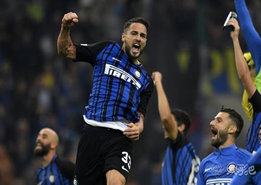 基恩：弗格森和吉尔仍像讨厌的气味一样，在曼联挥之不去