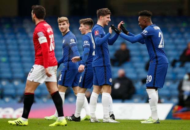 Sacha：巴黎没和布阿迪接触也没达成协议，里尔要价1亿（Sacha：巴黎尚未接触布阿迪、未达成协议，里尔标价1亿）