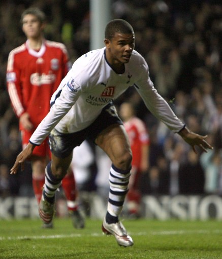 马金：恩里克要求非常高，我31岁了也依然有需要